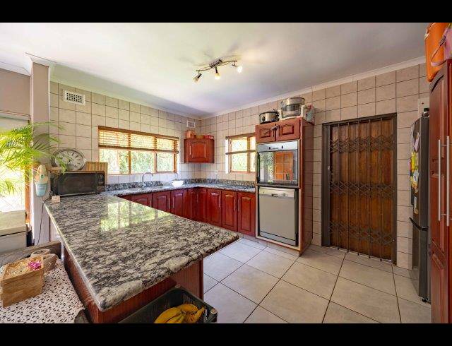 2 BEDROOM HOUSE FOR SALE IN ESCOMBE